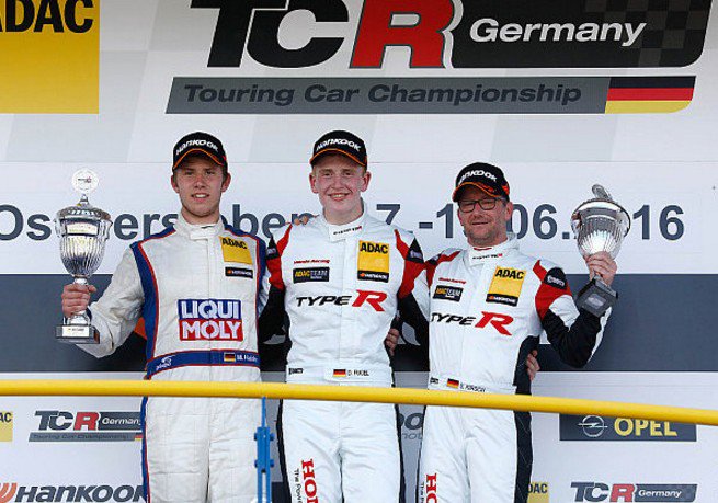 Podiumsplatz in #Oschersleben #ADACTCR mike-halder.de/mike-halder-er…