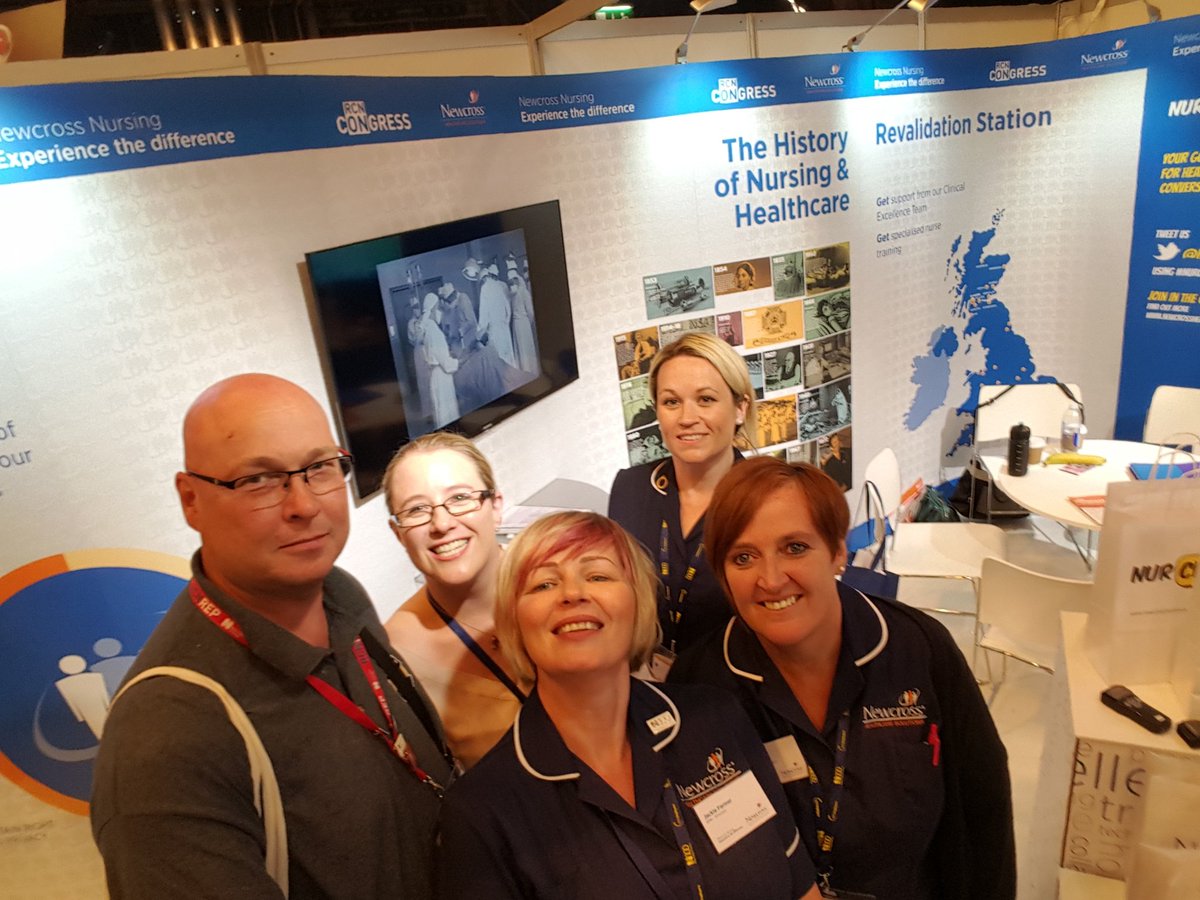 That's a better Selfie. #RCN16 #nurchatselfie #nurchat <a href="/NurChat/">NurChat</a>