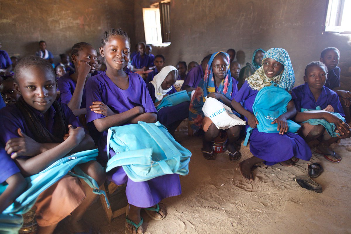 WorldBankGroup's tweet photo. MT @UNICEF: A basic classroom but these girls are happy to be there. Education is every child’s right! @unicefssudan https://t.co/C10tP7e3Ye