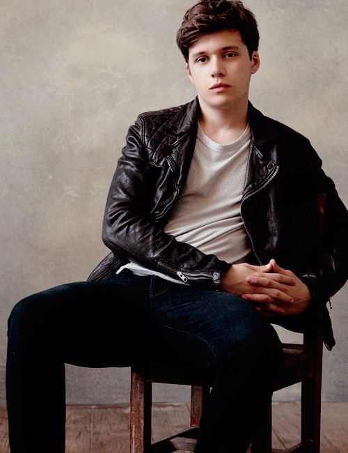 NickRobinCharm's tweet image. Salgo demasiado serio?