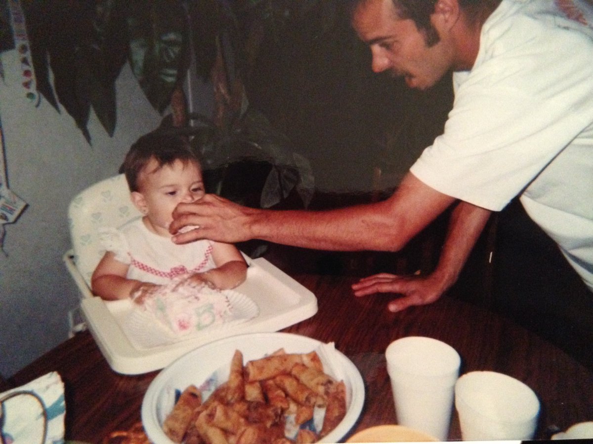 maddytempless's tweet image. Happy Father's day to my old man, miss him like crazy.. 🤕❤️ #freepops