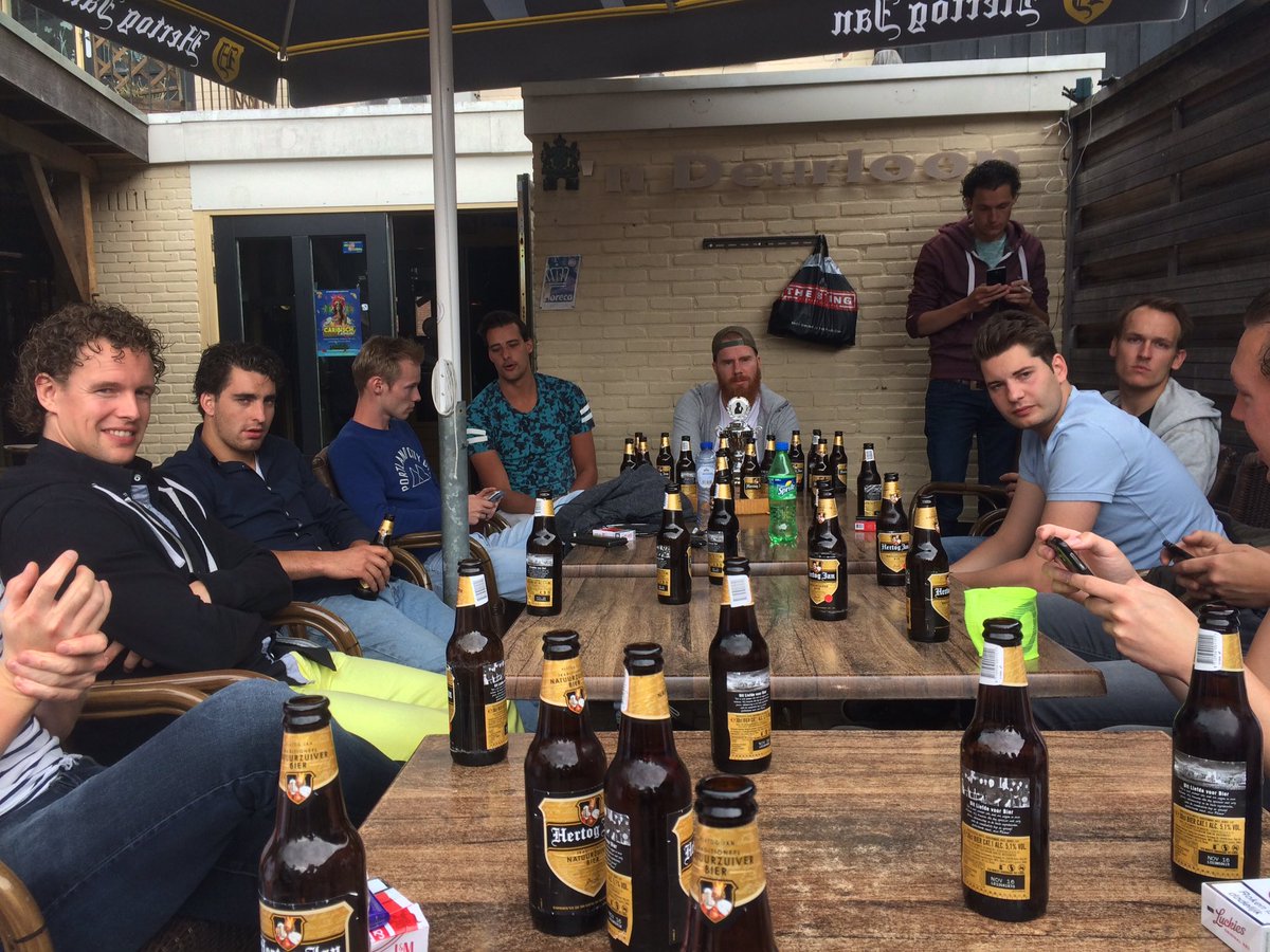 KOSC5's tweet photo. #bbq bij ome Jan @janvoorn1 https://t.co/y5OUelddSP