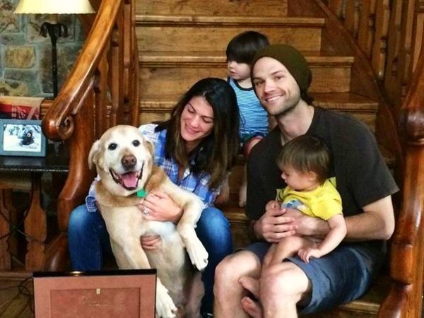 MoorRachel's tweet photo. Love these photos of the #PadaleckiFamily and the #AcklesFamily❤ #SPNFamily https://t.co/OLopbfzQG9