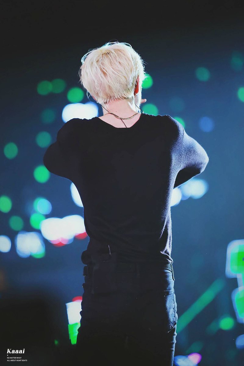 Karrrrri_x's tweet photo. 160618 FLY IN GUANGZHOU #GOT7 #Mark #마크 #갓세븐 https://t.co/BpFWSZX9s8