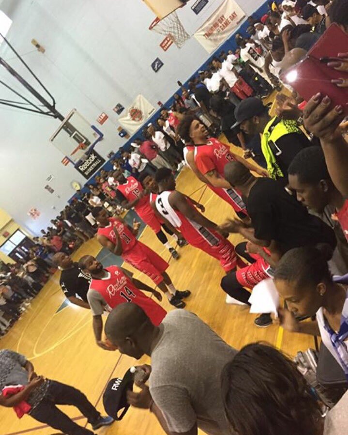 MathMatikClothn's tweet photo. #HISTORYWASMADEON617 #RoxburyVsDorchester #BPSvsBCS #BostonSupportBoston thank you to everyone that came out #MMC https://t.co/KzqzdmvmC5