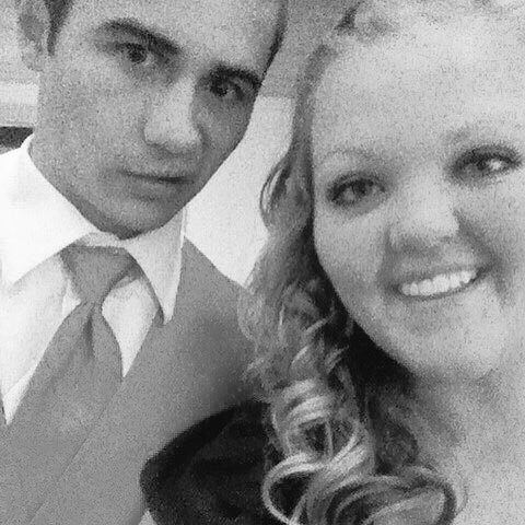 MeganWhite04's tweet photo. HAPPY BIRTHDAY COLBS!! Hope today is a great day! Miss you, hope to see you soon! ๐ #junioryearthrowback https://t.co/ATb0cFIHMx