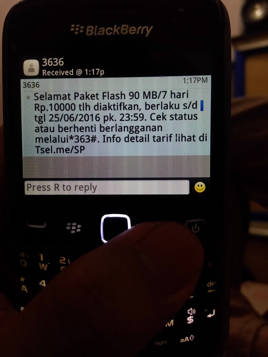 ff_eddy's tweet photo. @telkomselflash @Telkomsel 
dirampok 10rb , tidak pakai flash namun tiba2 dapat sms paket flash aktif 082299097654 https://t.co/gvHCci1f9T