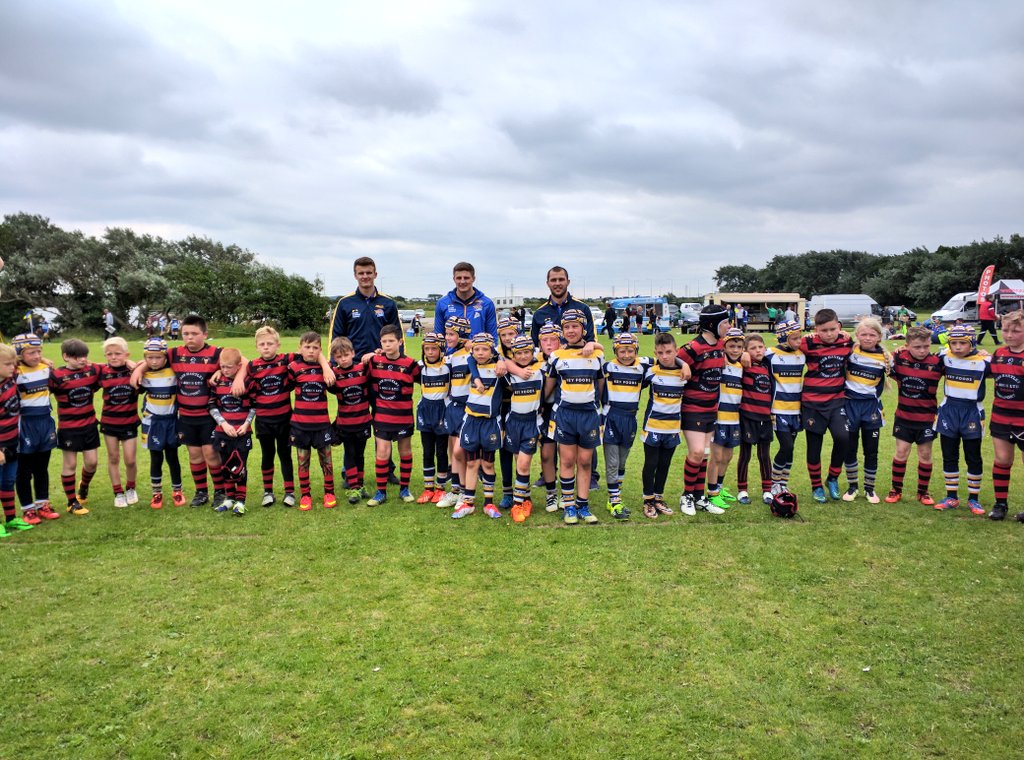RugbyLeeds's tweet photo. Great to see @ClockFaceMiners @BirstallVic together after their game Thanks @Liam_Sutcliffe @Ahandley16 Luke Briscoe https://t.co/M2cxPQNtGt