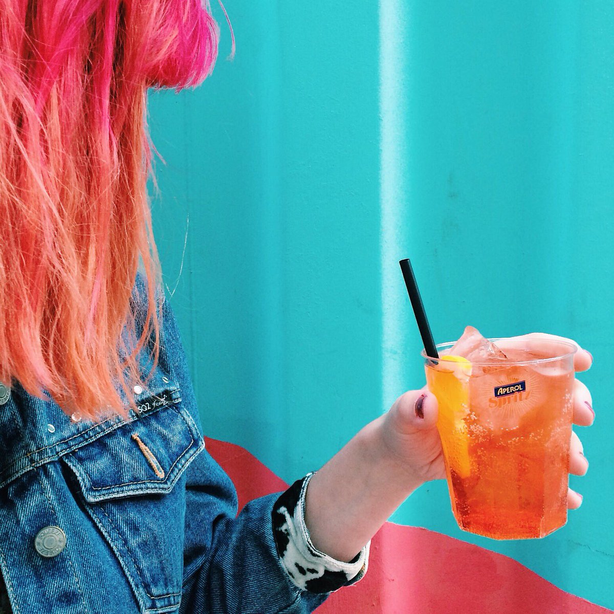 Ya queda poco para terminar esta edición de #Catatruck. ¿Brindamos con un @AperolSpain porque sean muchas más? 🍹