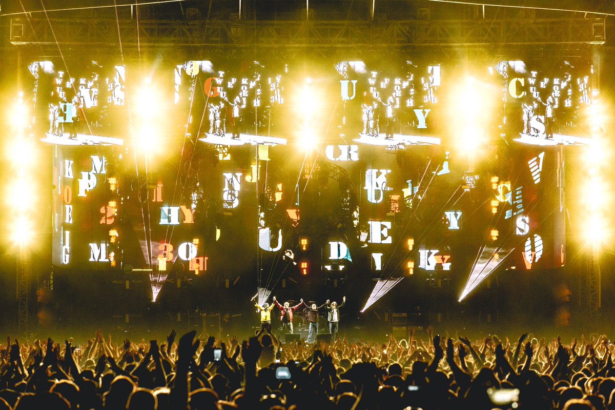 Just two hours to go until gates open for the fourth and final night of <a href="/thestoneroses/">The Stone Roses</a> at <a href="/MCFC/">Now @ManCity</a>! #TheStoneRoses 🍋