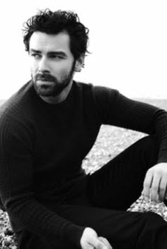 Amriel__'s tweet photo. #HappyBirthdayAidanTurner auguri! https://t.co/jRitW8xK5R