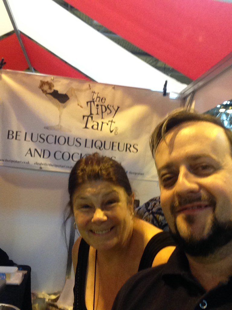 Having drinks with the main tipsy tart!