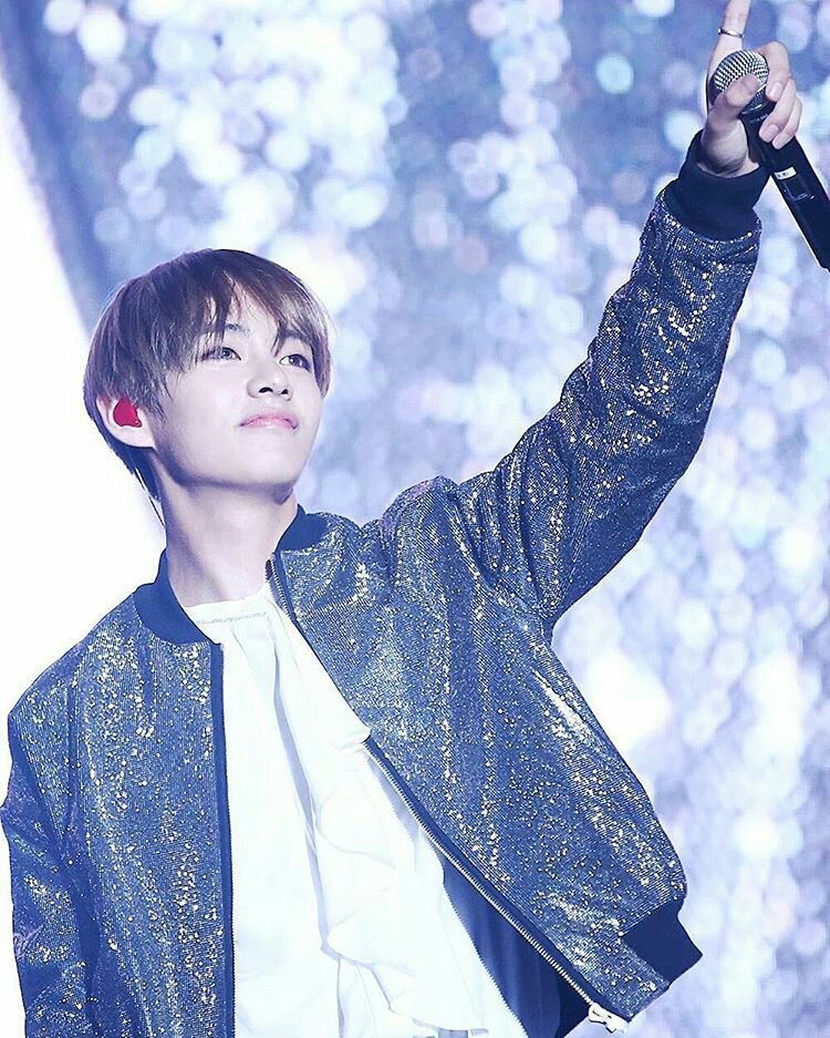 xSK_VBTS's tweet photo. @SK_GFSinB makasi nuna #LOESK https://t.co/DsHFtFINbj