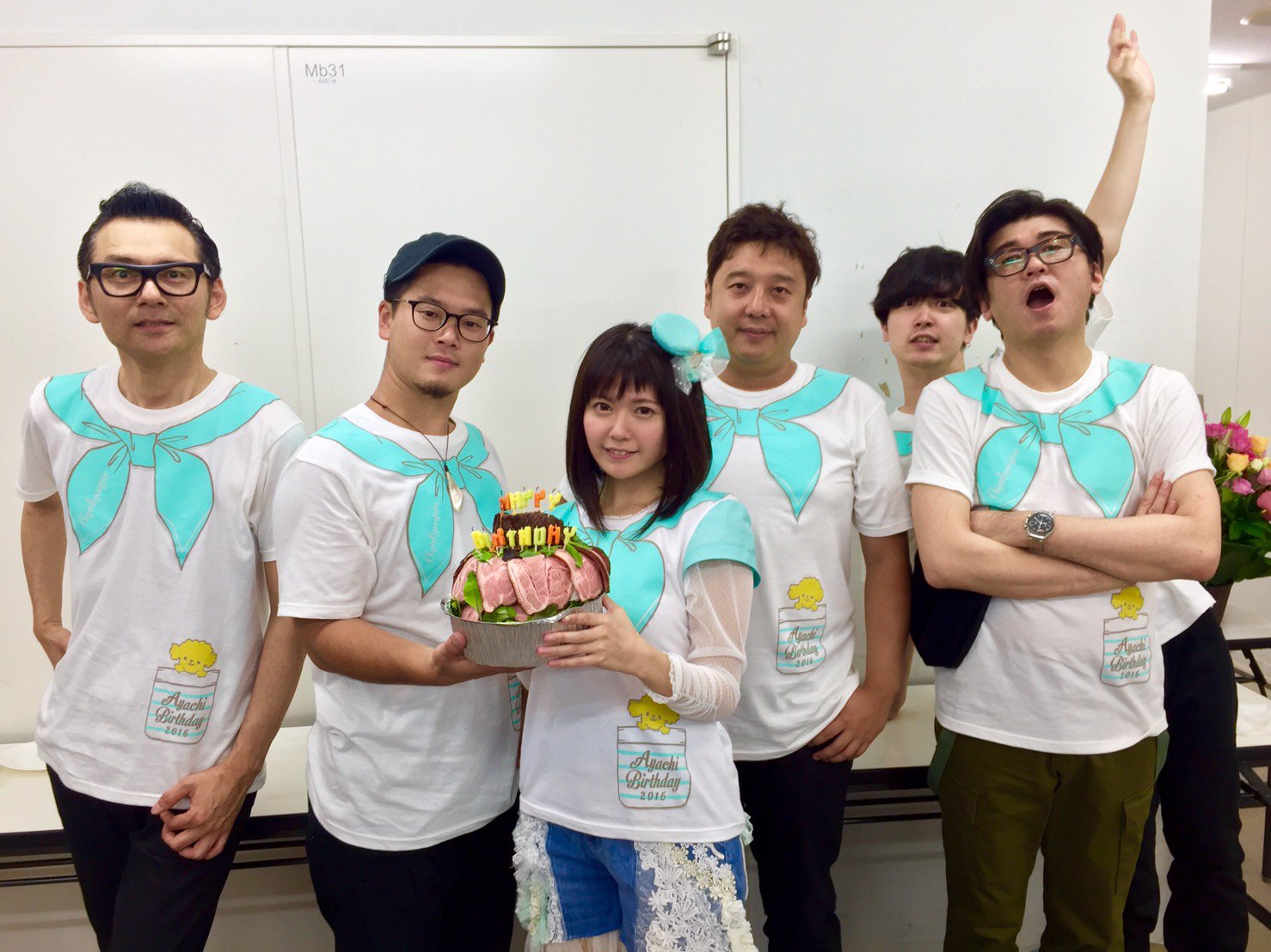 声優 竹達彩奈 直筆サイン Tシャツ 声優 竹達彩奈 直筆サイン Tシャツ - メルカリ - その他