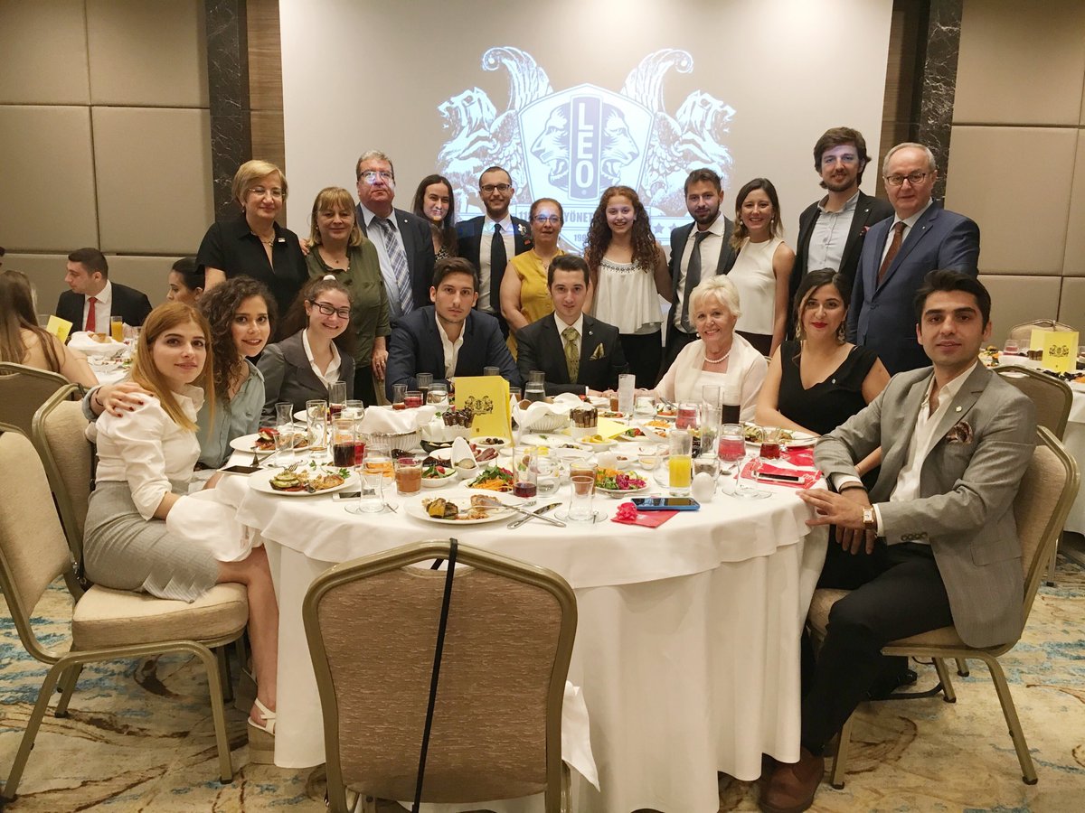 2015 - 2016 döneminin sonuna geldik. Yeni dönemde daha iyi hizmetler vermek dileğiyle.Birlikte, İleriye, Daha İyiye!