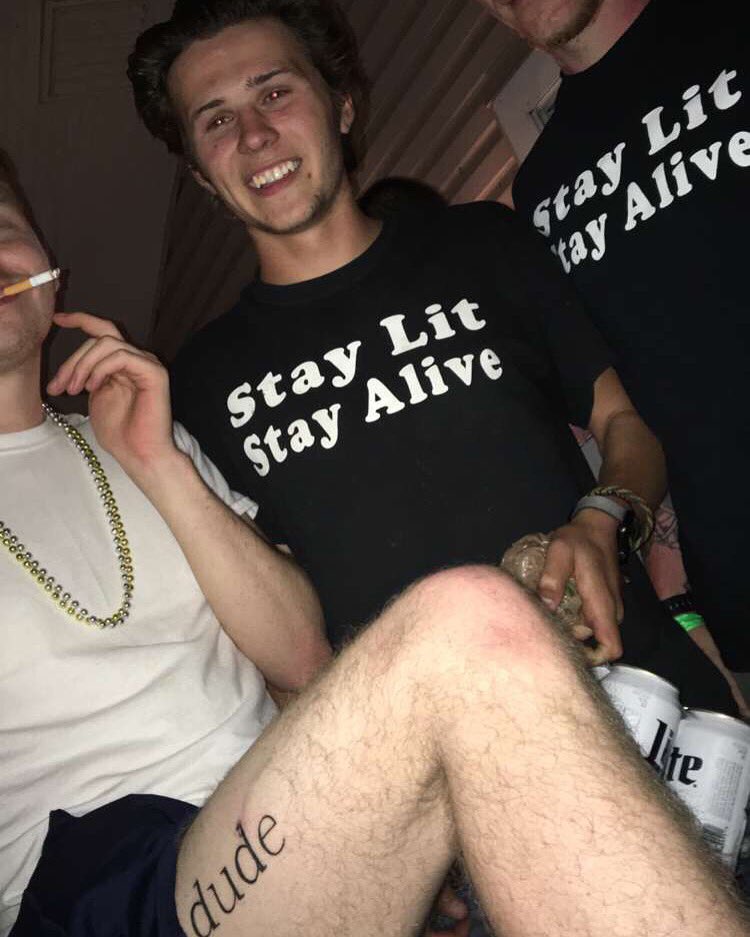 _mynamehere__'s tweet photo. @ASHIBITOV is getting a shirt for this. #StayLitStayAlive https://t.co/XmKQcXc73d