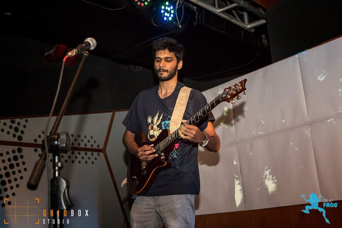 CTeapot's tweet photo. A couple of pictures from our last gig at @bluefrogpune_ ! Thank you for coming ❤
For more: https://t.co/O64HOEPwas https://t.co/Wys6VZqZZz