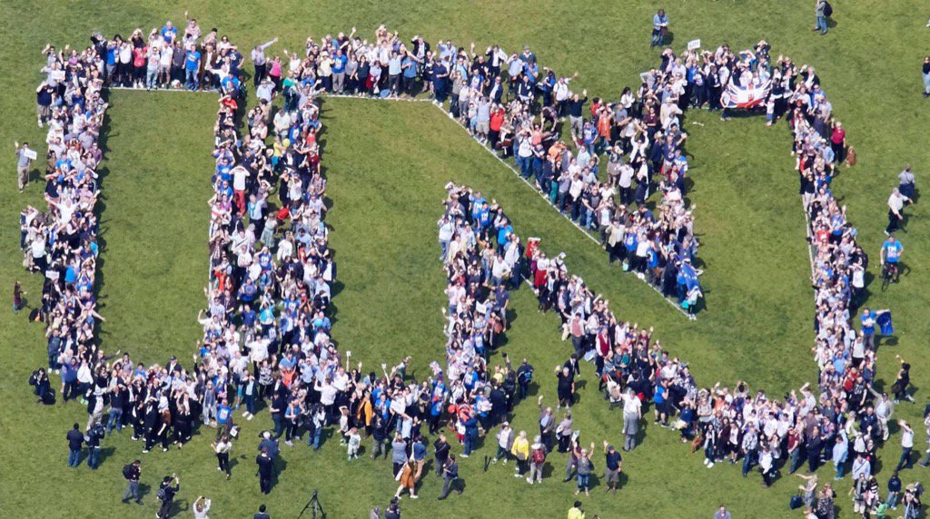 David_Cameron's tweet photo. It's fantastic to see so many people coming together in Hyde Park to say we're #StrongerIn the European Union. https://t.co/ebLdX5b3ur