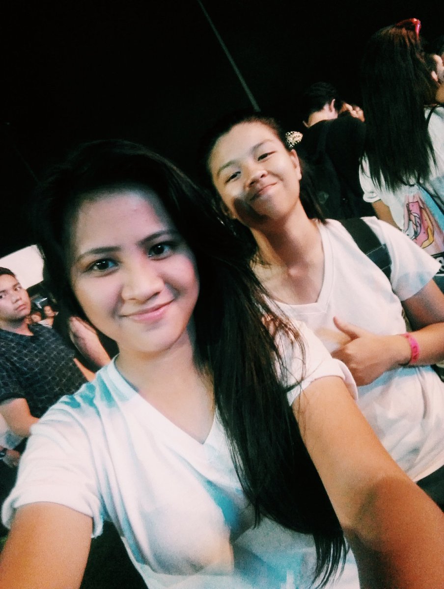 jahjahgarcia's tweet image. #VibrantFest2016 #GoWildWithPaint 💖 @cloverblue_13