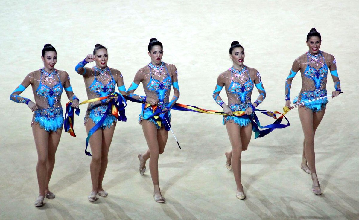 COE_es's tweet photo. #Gimnasia ¡Llueven los metales! La @SpanishGroupRG, PLATA en ejercicio mixto y BRONCE en cintas. ¡Olé! #ECHolon2016 https://t.co/hhm9plogVo