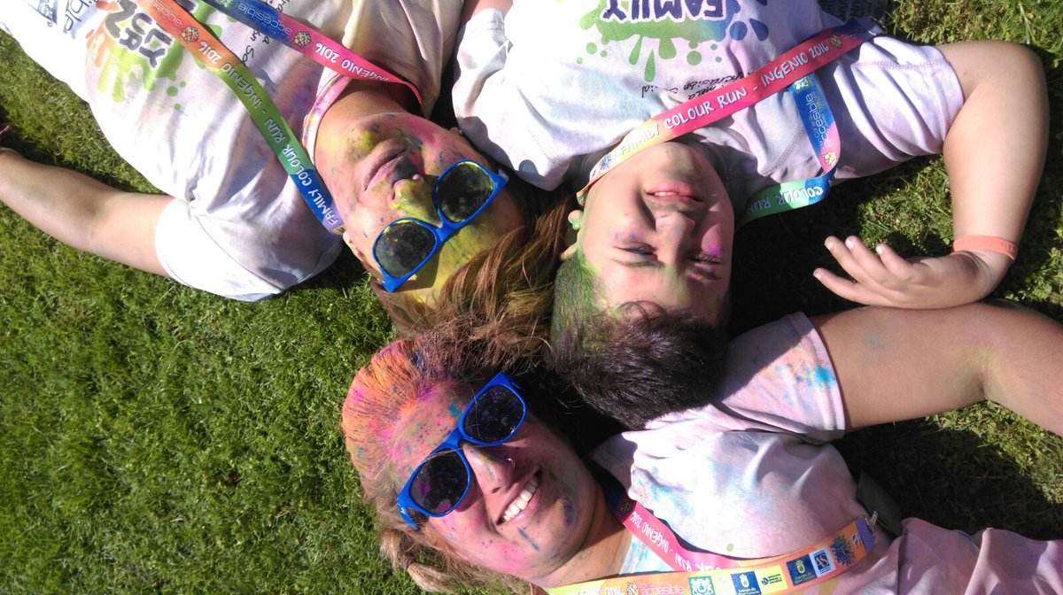 maariajosecs's tweet photo. Super domingo de #FamilyColourRun
Gracias a @gcaccesible y al Ayuntamiento de Ingenio 🏃😄 Así se corre con alegría https://t.co/4vVvS1Wvm6
