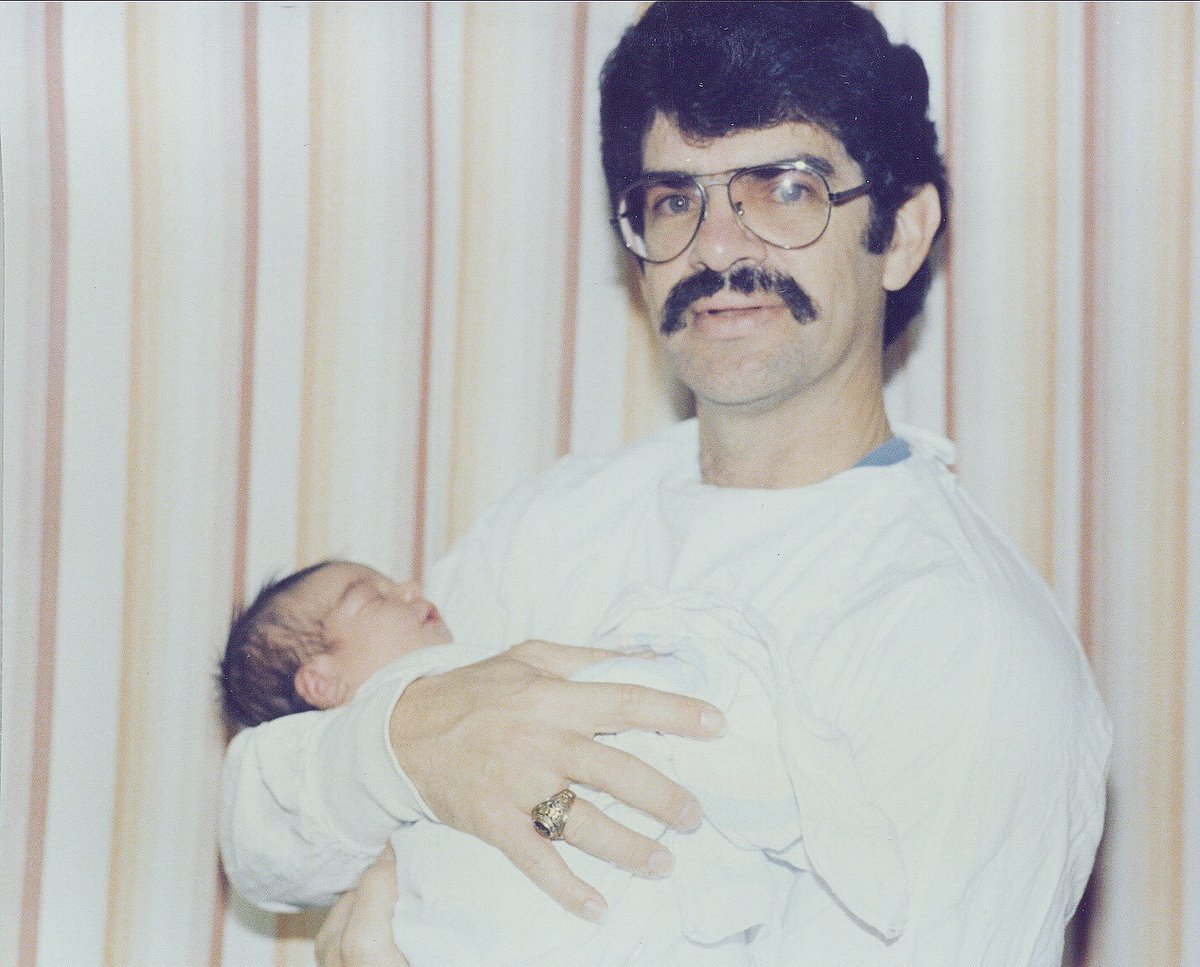 SamLobstein's tweet photo. Wishing a #HappyFathersDay by sharing my #FatherDaughterDance video! Love you dad❤️ https://t.co/8GbsXbAzqj https://t.co/Td0zaFa9Wl