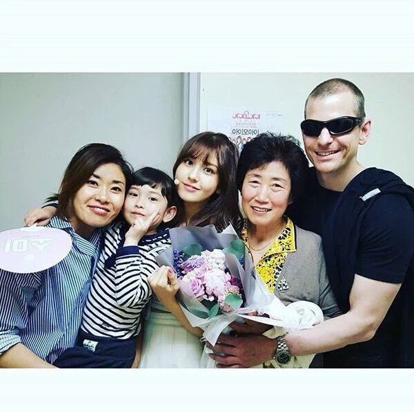 Jeon So Mi Evelyn Douma