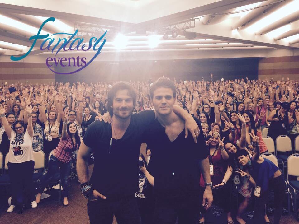 _sfattasfinita's tweet photo. ONE YEAR AGO ๐ญ๐ญ๐ญ
My first con.. So many beautiful memories โค๏ธ #LBItaCon3D @fantasyeventsit https://t.co/OfIbKUanbM