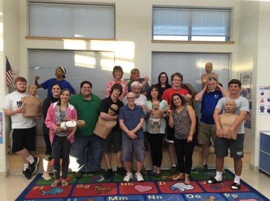 madameclasses's tweet image. We keep our kids safe at camp! @HoCoRec #cprfirstaid #trained staff # confectionary camp #choppingblockcamp