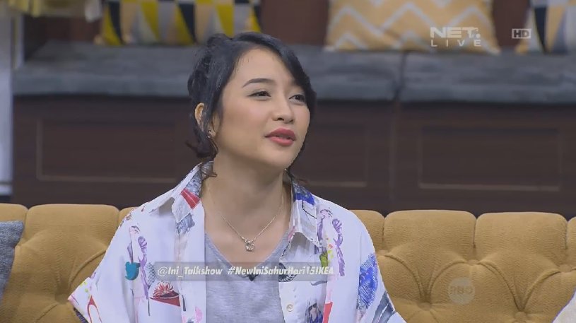 mdtvindonesia's tweet photo. Waduh ternyata @kinalJKT48 pernah nangis waktu @HarukaN_JKT48 naik sepeda ngelewatin Pantura #NewIniSahurHari15IKEA https://t.co/nQAk6E0X92