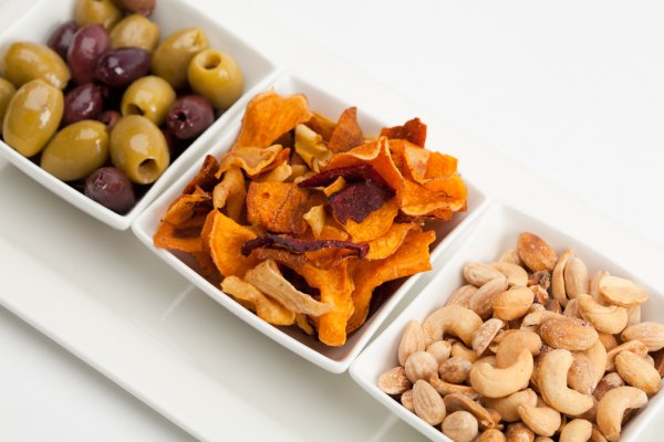 ChiChiCardsUK's tweet image. Some posh nibbles?
#weddingoclock