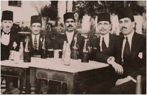 Osmanlı'da Il.Abdülbamit döneminde kurulan bira bahçelerinden Taksim Bahçesi,Tepebaşı Bahçesi de inşa edilecek mi :)