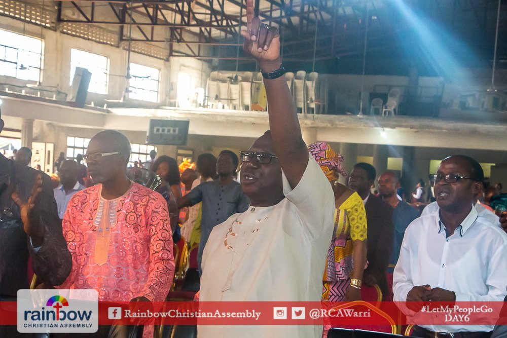 rcanigeria's tweet photo. The Lifestyle of worship.

#MagnificentObsession #LostInHim #HumansOfRainbow #LetMyPeopleGo #Day6 https://t.co/96T0AyvKce