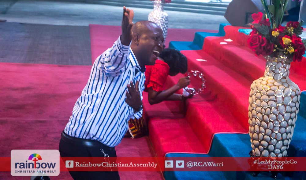 rcanigeria's tweet photo. The Lifestyle of worship.

#MagnificentObsession #LostInHim #HumansOfRainbow #LetMyPeopleGo #Day6 https://t.co/96T0AyvKce