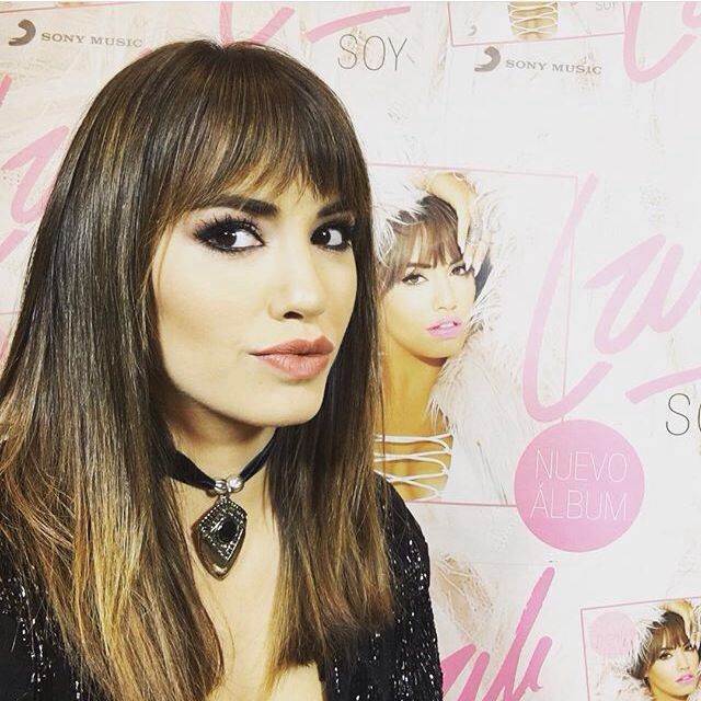 FCOLali_Mexico's tweet photo. Participante #4 @luisa_cantua por el disco #SOY de Lali concurso #SOYLEMX
¡Mucha suerte!  ¡RT! https://t.co/ZpHypCOmOo
