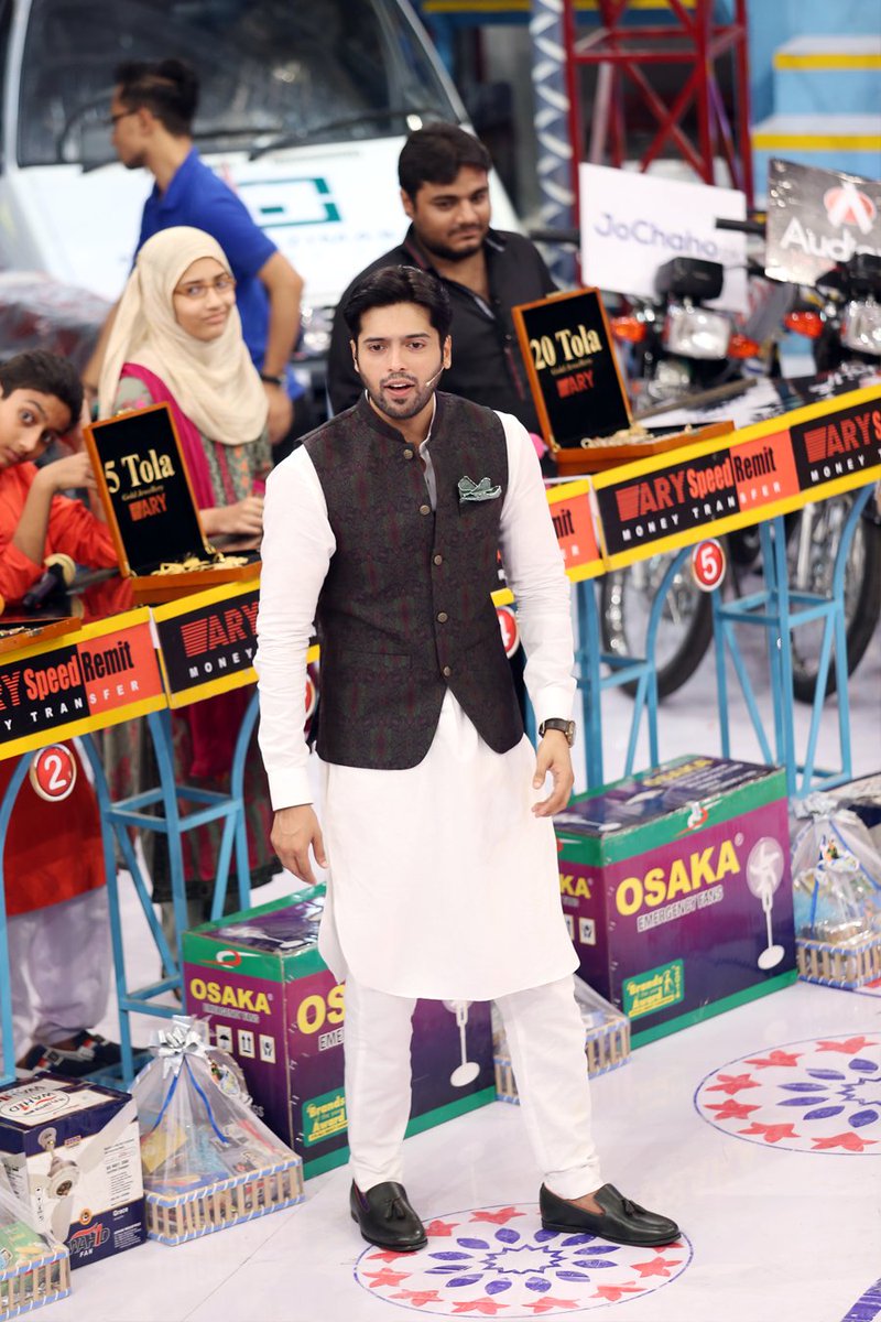 fahadmustafa26's tweet photo. #JEETOPAKISTAN #ARYDIGITAL #FAHADMUSTAFA #SHANERAMZAN https://t.co/TaKs1ORPq1