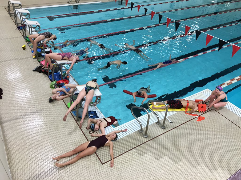 moira_shea's tweet photo. At the end of hell week like..... @mfswim @swimswamnews @SwimWithIssues https://t.co/A0tVQ6ZwNx