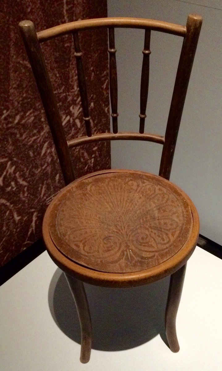 jordenwassenaar's tweet photo. In @MuseumAlkmaar #Picassoinholland beleefd! Wat een mooie, #intieme presentatie en dat door die ene stoel... https://t.co/AZ47otC9lI