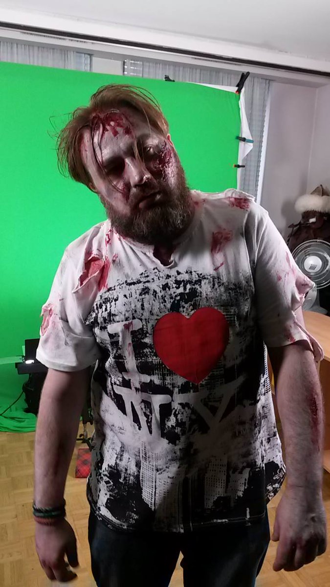 I did some #Zombie make-up yesterday for one of our <a href="/MFCasbl/">Mortal Fight Circus</a> actors.
Thanks to <a href="/MichaelBubbels/">Michael Bubbels</a> for all the advice :)