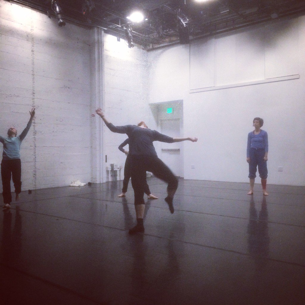 FACTSF's tweet photo. @KaterinaWong, Liane Burns, & @Slenderisms show new work today, 4p, at @CounterPulse for #JuMP2016. FREE. Join us! https://t.co/TKiHpLpn5f