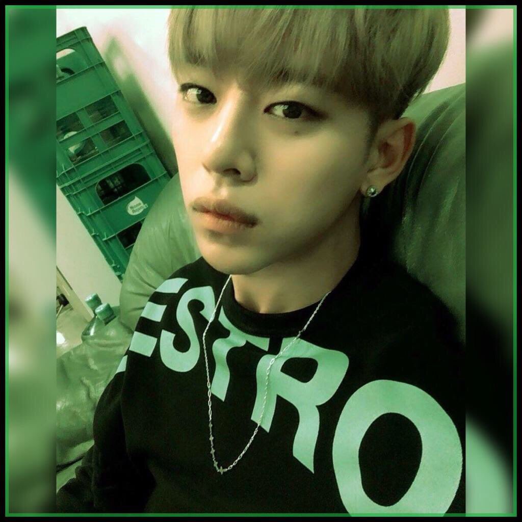Elisa_VIP's tweet photo. I love your voice 💕@BAP_Daehyun #Daehyun #jungdaehyun #handsome #bestabsolutperfect #kpop #saranghae 💖 https://t.co/5nGhilqlUg