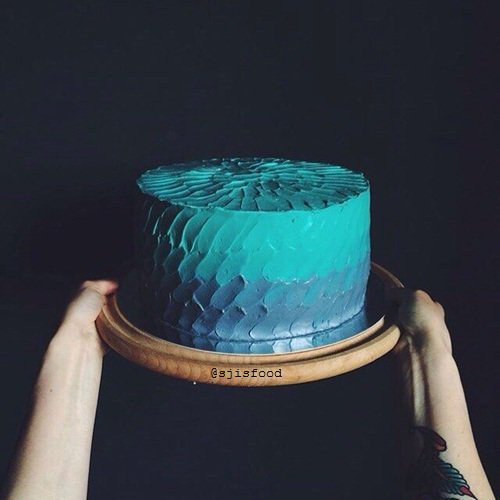 sjisfood's tweet photo. HyukJae (Aqua Gradient Cake)
#HyukJaeAndFood https://t.co/VYyTOnsgp9
