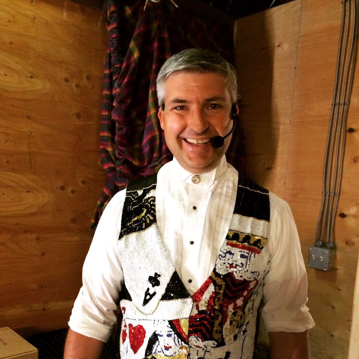 TonyTheTrick's tweet photo. Come see my show at 3pm today for Father's Day! #FathersDay #calawaypark https://t.co/KuJ1PgTvBb