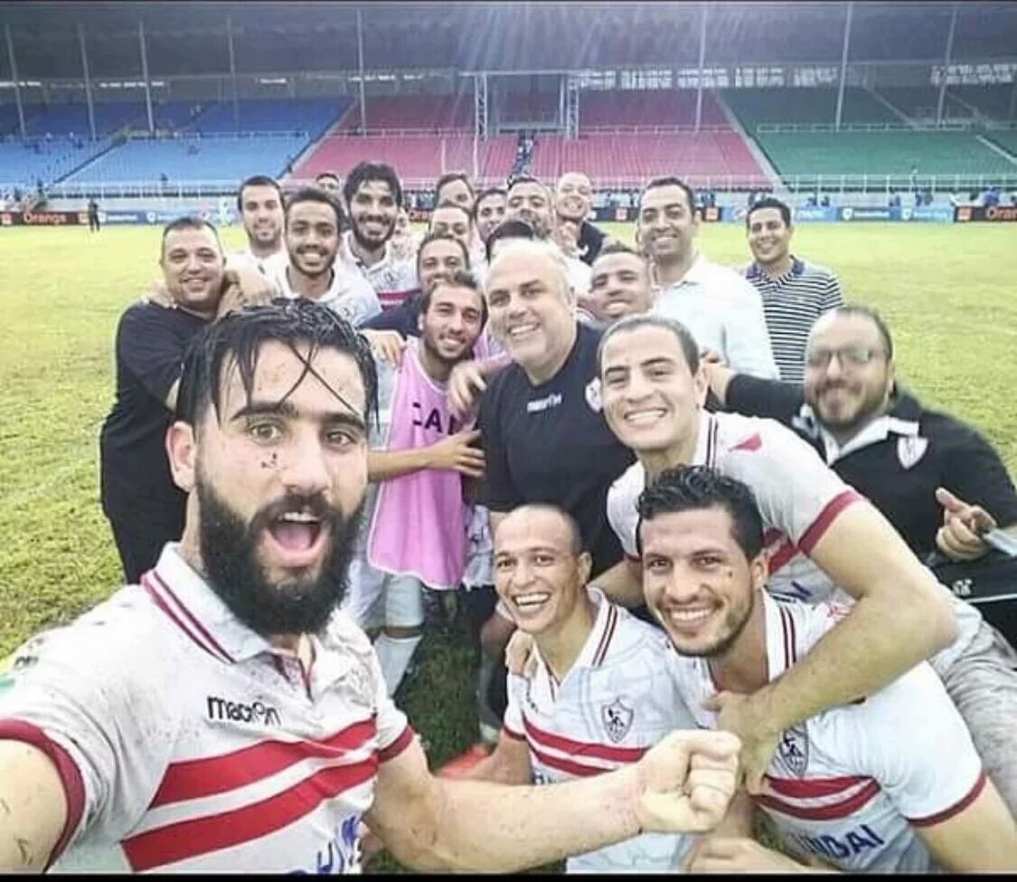 iTalianZamlkawy's tweet photo. بعد الملحمة ! 

#لاعيبة_الزمالك_رجالة 💪 https://t.co/xdagw5QR62
