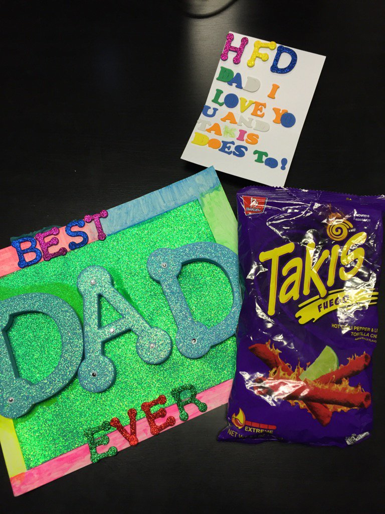 Darius_Sanders's tweet photo. My kids know me well 😉
Happy Babydaddy Day y'all! https://t.co/dF5CWgQvyD