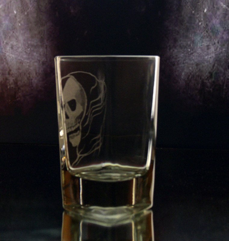 GGEngraving's tweet image. Shot Glass grim reaper clear glass shot glass,skull  glassware, gifts … tuppu.net/e9ceaf5f #wine #CustomBarware