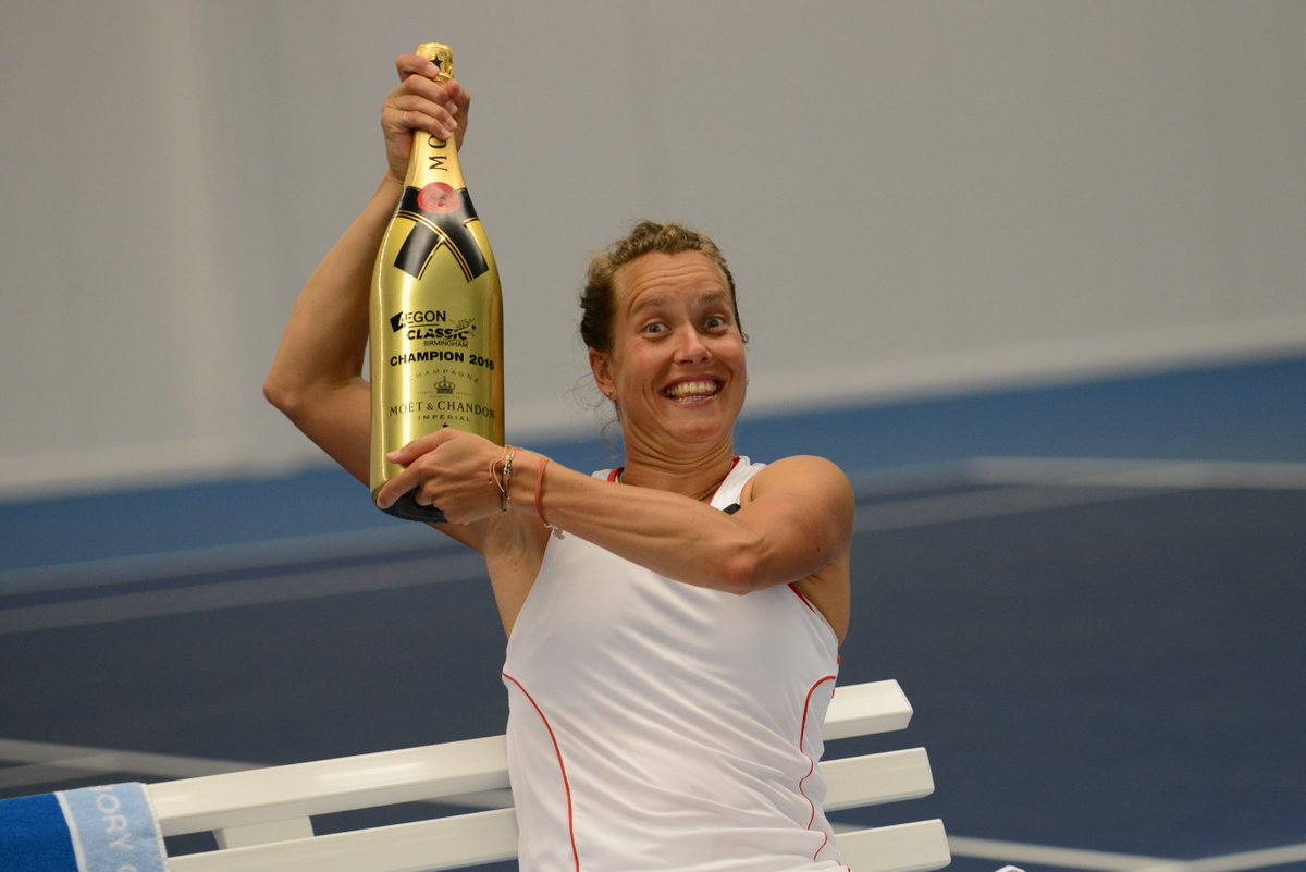 BARBORA STRYCOVA - Página 5 ClVUwDkWgAApzCH