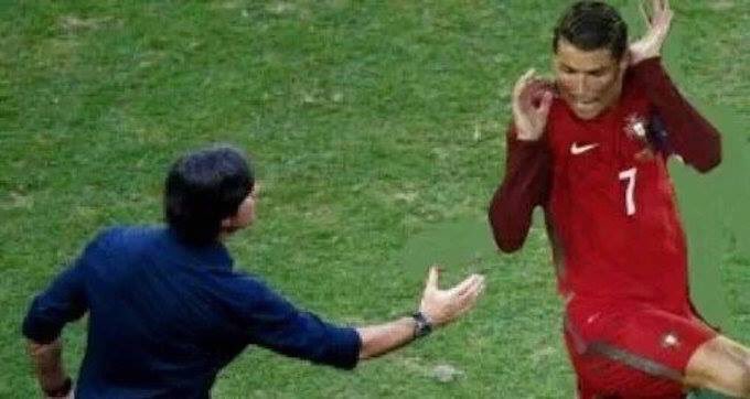 DannyShurbalma's tweet photo. Y en a faudrait  leur couper internet Mddr #FRASUI https://t.co/OlAOu2P0SL