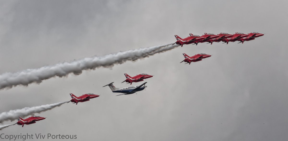 <a href="/RAFKingAir/">RAF King Air</a> @45Sqn <a href="/rafredarrows/">Red Arrows</a> <a href="/Beechcraft/">Beechcraft</a> Opening the RAF Cosford Airshow today