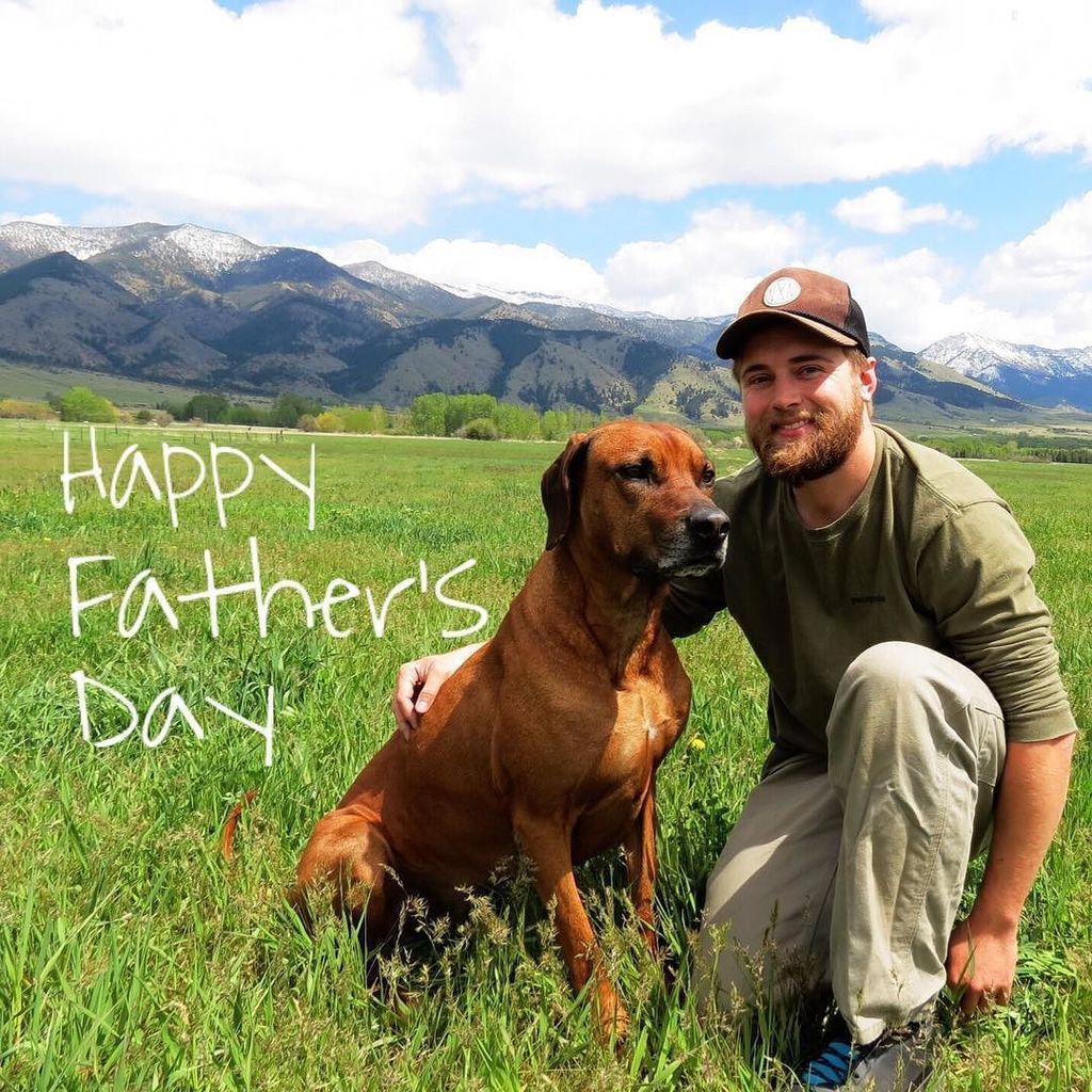 Dee_O_Gee's tweet photo. Happy Father's Day to all the dog Dads out there! ๐ถโค๏ธ๐ถ#dogdads #fathersday #dogsofbozeman #ridgeback #rhodesianridgโฆ https://t.co/GfWYLTbnVy
